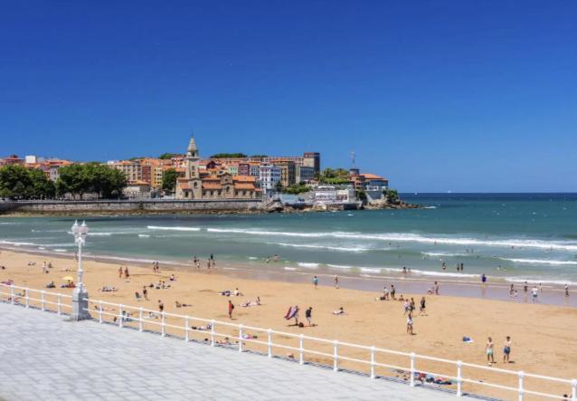Apartamentos La Xiuca Playa Gijón Exterior foto